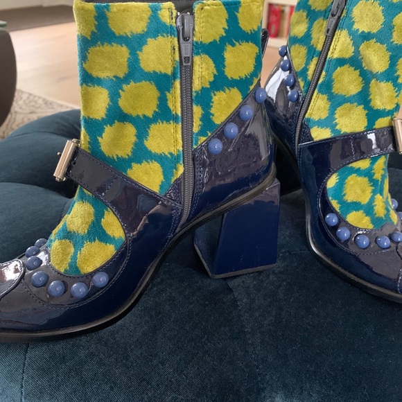 SAZ Lolita booties - Picture 7 of 8